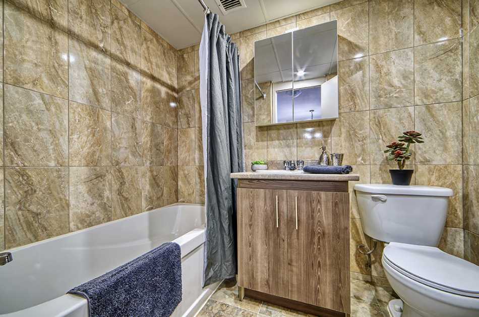 Notre-Dame-de-Grâce Place Sutton #7400 1115 - 2