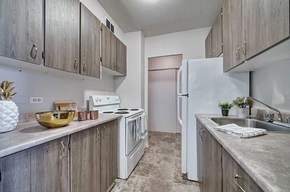 Notre-Dame-de-Grâce Le 6550 #6550 1410 - 1