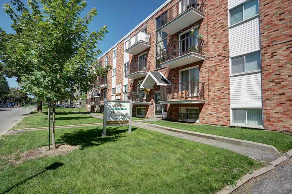 Neufchâtel Place St-Charles #9160 4 - 1