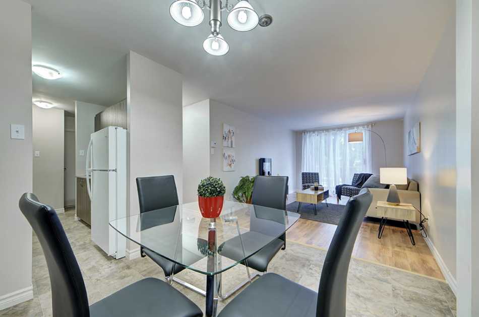 Pierrefonds Le Lalande #9880 401 - 8