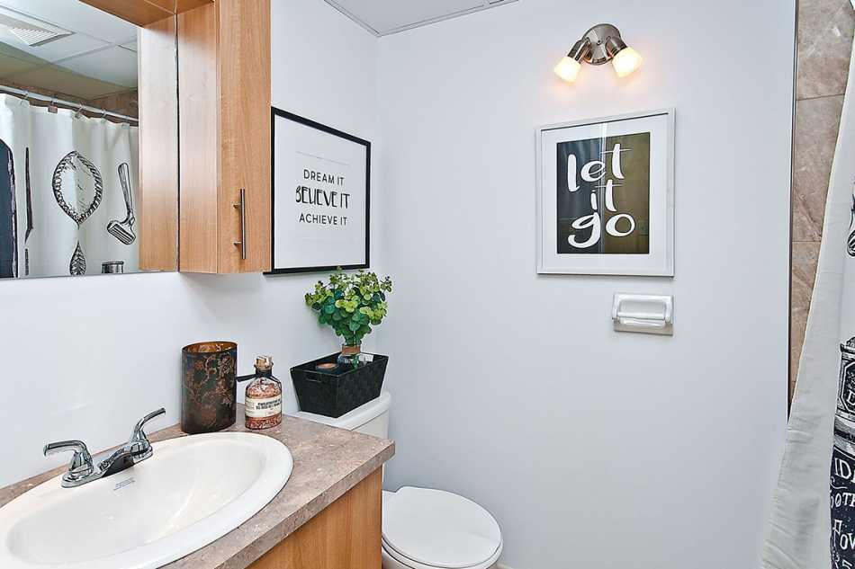 Ste-Foy (Cité-Universitaire) Place Belmont Bas #2190 301 - 4