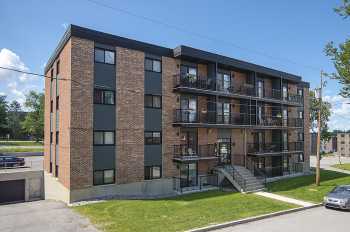 Place Belmont Bas photo 6