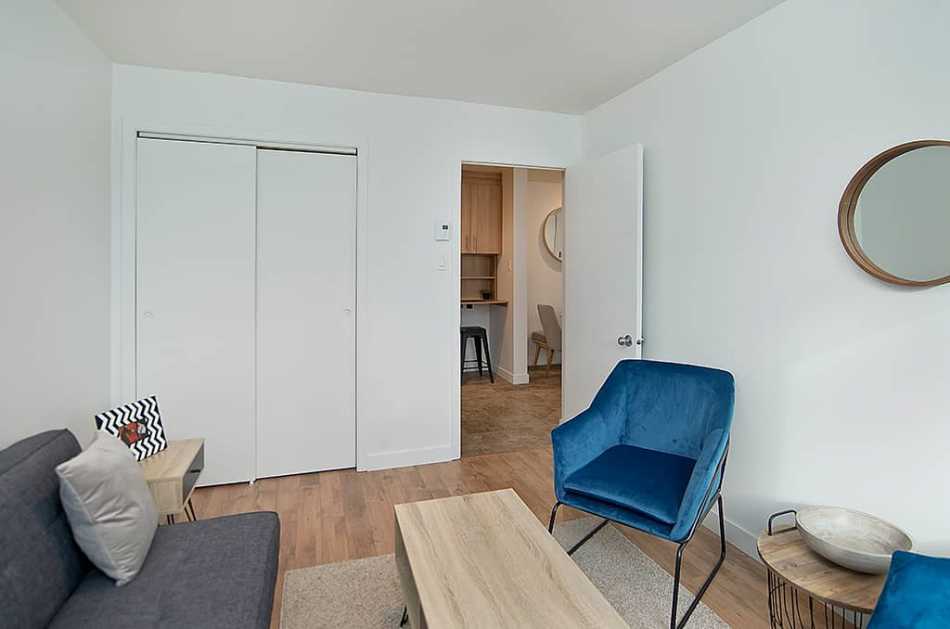 Les Saules Place Henri IV #2685 205 - 7