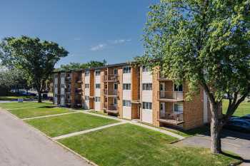 Place Bourgogne-L'Heureux photo 3