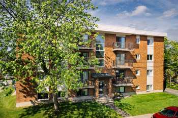 Place Deblois photo 1