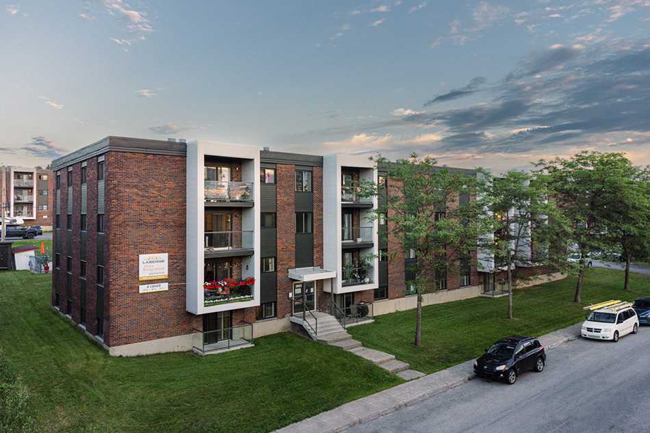 Ste-Foy Place Rougemont #747 407 1 Ste-Foy Place Rougemont #747 407 1